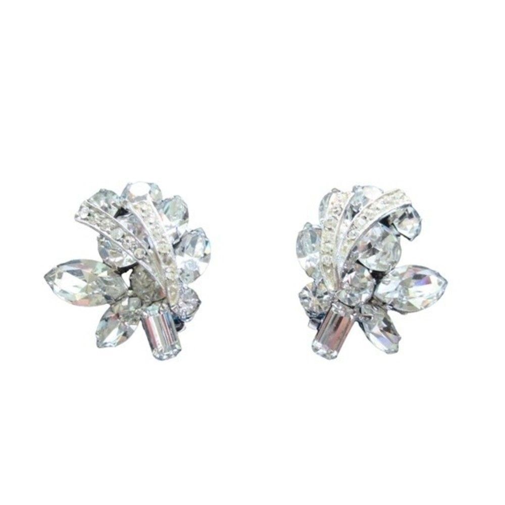 Vintage Weiss Austrian Rhinestone Clip Earrings